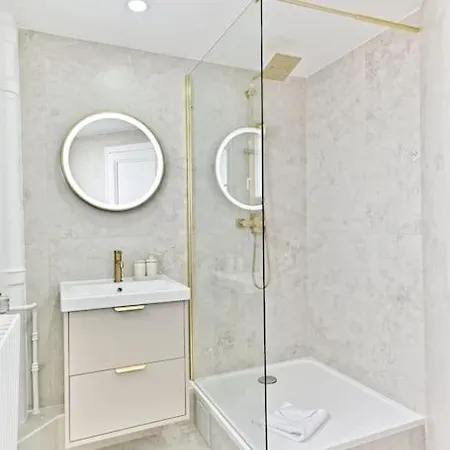 Appartement Chic Lumineux & Spacieux 16eme *