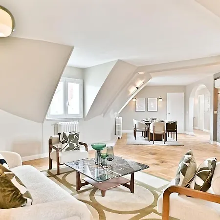 Chic Lumineux & Spacieux 16eme Appartement